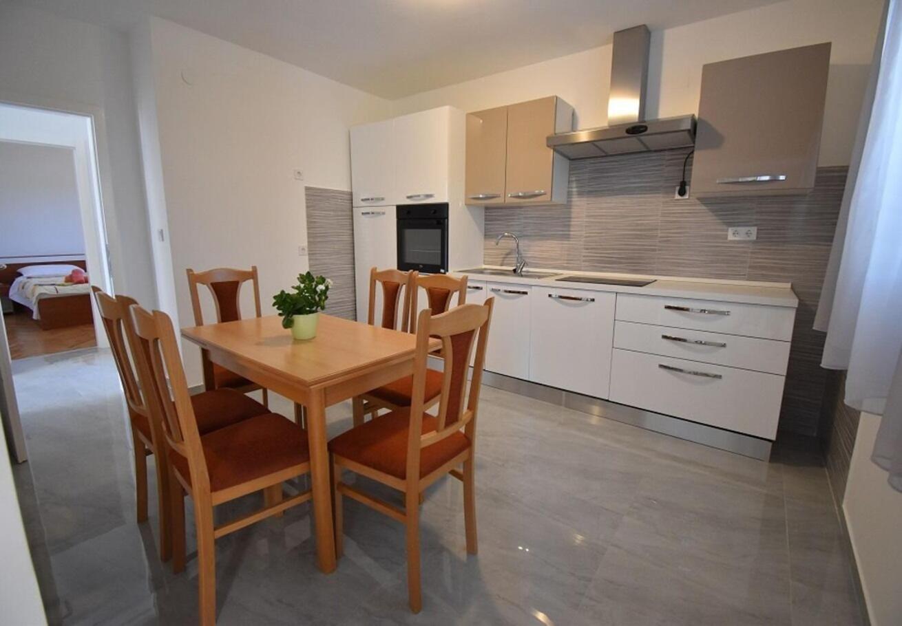 Holiday Home Branka - 80 M From Beach Vir Exterior photo